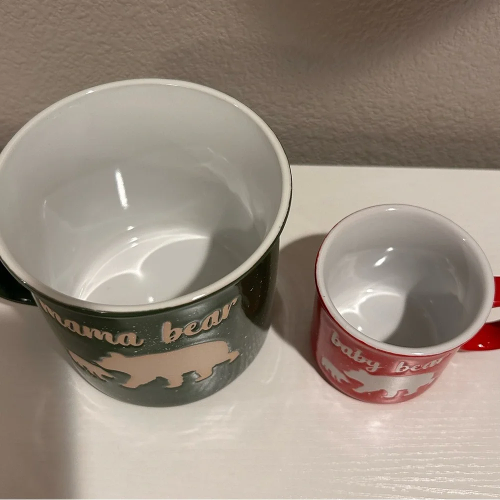 Holly & Joy Baby Bear and Mama Bear Speckled Drinking Cups Set- Green‎ & Red